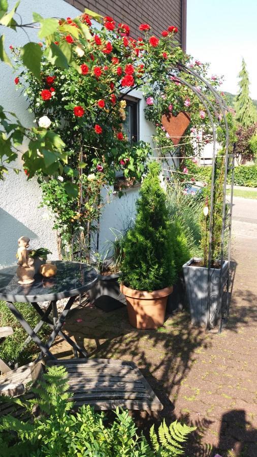 Ferienwohnung Rosentraum Oberotterbach Exteriér fotografie